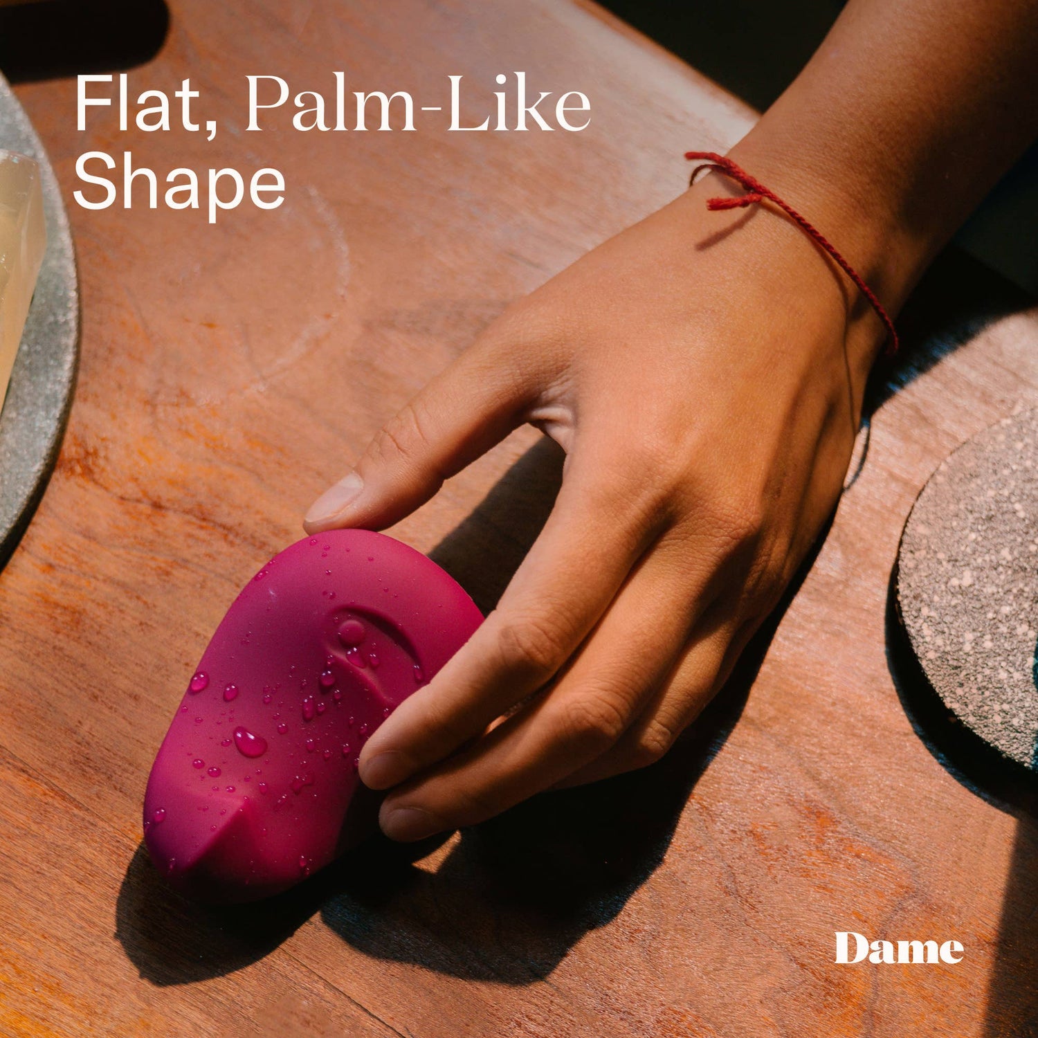 Pom Vibrator - Plum | Flexible Palm Clitoral Massager